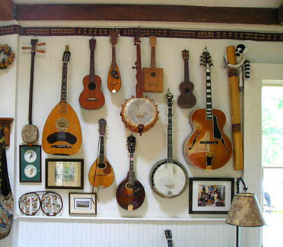 diy mandolin stand